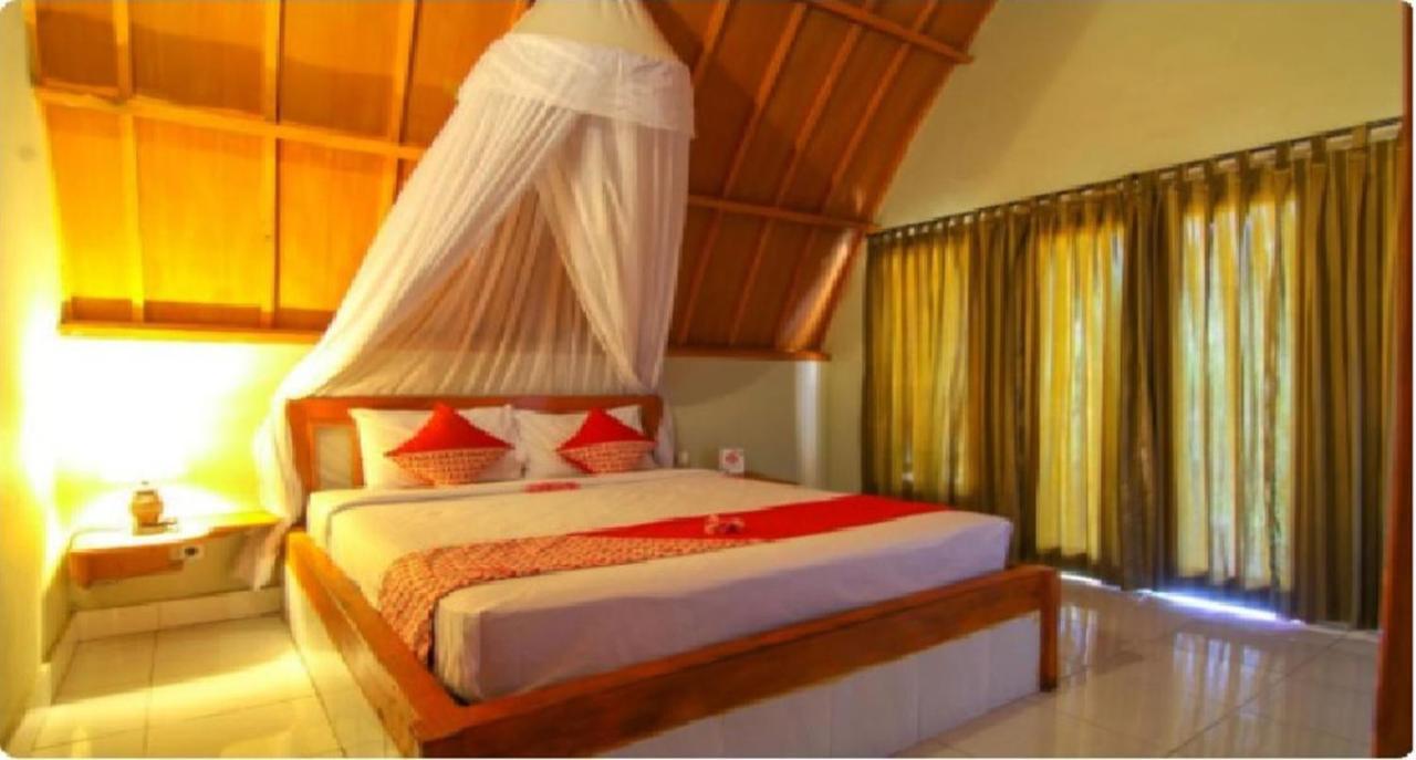 Yoland Guesthouse Gili Air Exterior photo