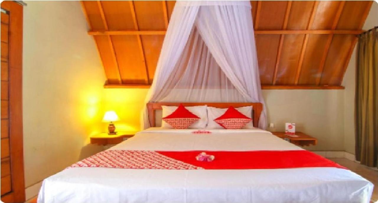Yoland Guesthouse Gili Air Exterior photo