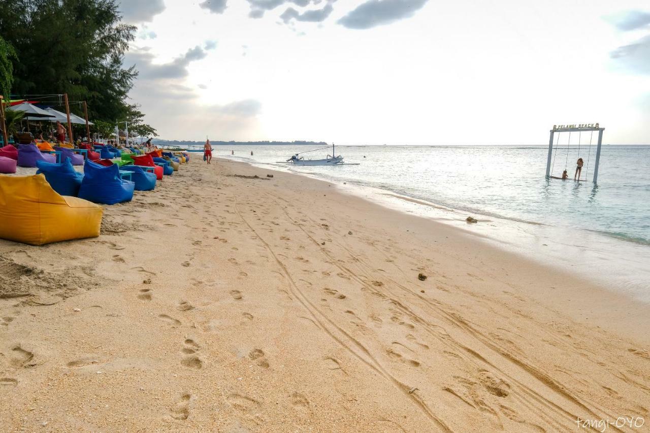 Yoland Guesthouse Gili Air Exterior photo