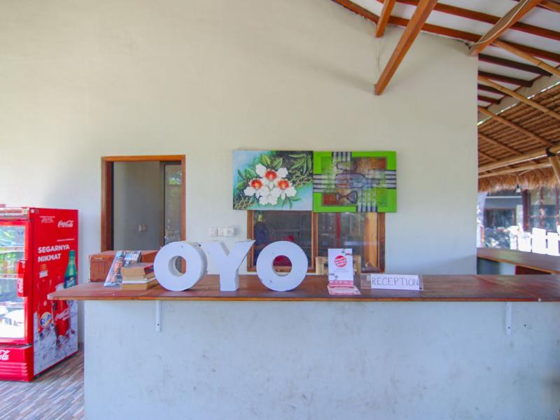Yoland Guesthouse Gili Air Exterior photo