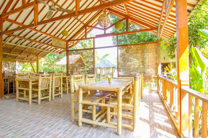 Yoland Guesthouse Gili Air Exterior photo